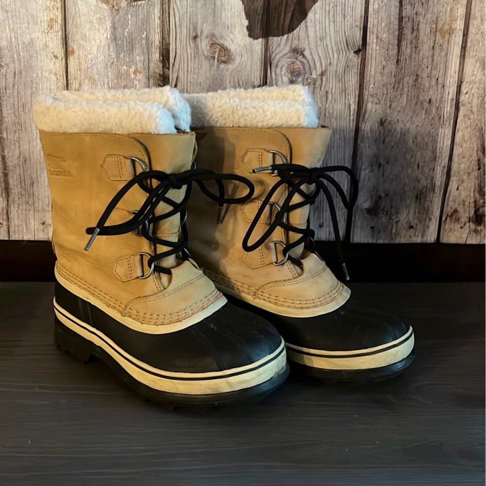 Sorel boots size 5